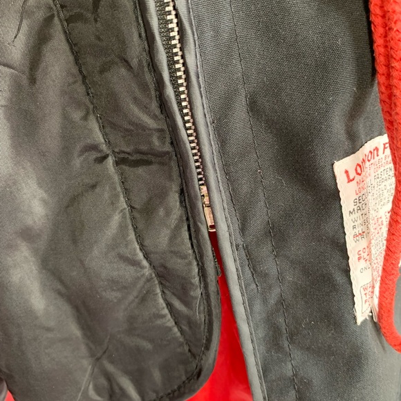 Vintage London Fog Women’s Parka Sz L - Picture 10 of 11